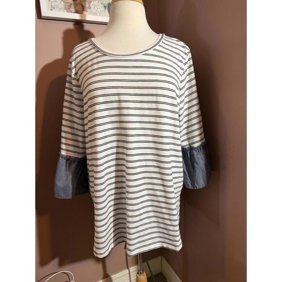 Lane Bryant Tops - Lane Bryant Tunic Pullover Womens 18/20 Black & White Striped Ruffle 3/4 Sleeve